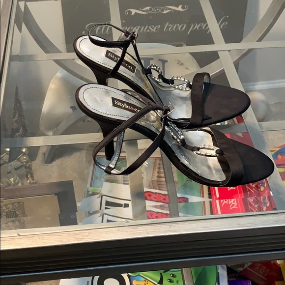 Style and Co women’s size 7.5 - Picture 2 of 2